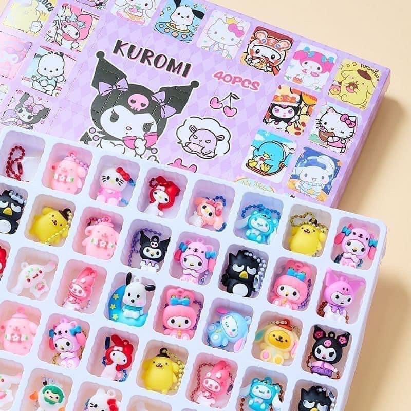 Đồ chơi Hidden Box 40 món đồ chơi kuromi và Gấu Dâu bí ẩn tặng kèm móc khoá hộp quà bất ngờ cho bé Đồ chơi Hidden Box 40 món đồ chơi kuromi và Gấu Dâu bí ẩn tặng kèm móc khoá hộp quà bất ngờ cho bé