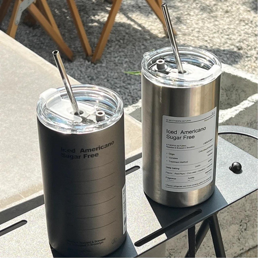 Bình đựng nước giữ nhiệt Iced Americano có ống hút dung tích 600ml, Bình đựng nước giữ nhiệt Iced Americano có ống hút dung tích 600ml,