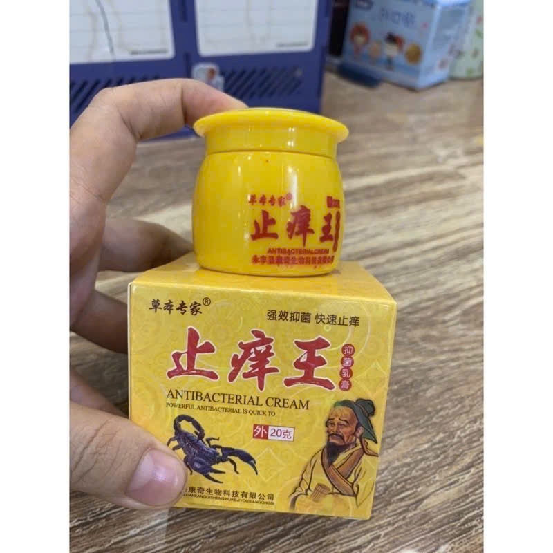 Kem bọ cạp bôi nấm ngứa, tổ đỉa, hắc lào, á sừng, vẩy nến Kem bọ cạp bôi nấm ngứa, tổ đỉa, hắc lào, á sừng, vẩy nến