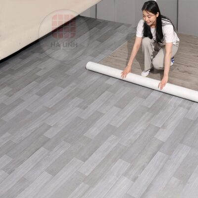 Simili lót sàn giả vân gỗ nhám, thảm nhựa trải sàn pvc sàn vinyl giá rẻ chống trơn trượt dày 0.5mm