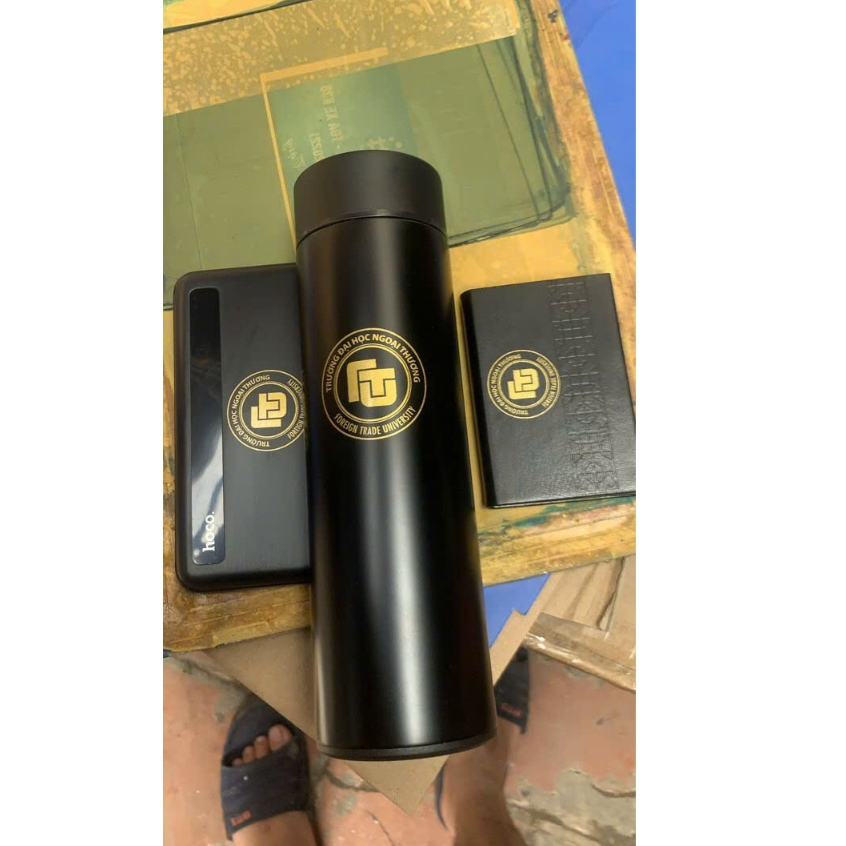 Bình Giữ Nhiệt Hiển Thị Nhiệt Độ 500ml- IN LOGO THEO YÊU CẦU Bình Giữ Nhiệt Hiển Thị Nhiệt Độ 500ml- IN LOGO THEO YÊU CẦU